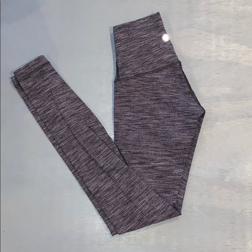 LULULEMON LONG PANT SIZE 2